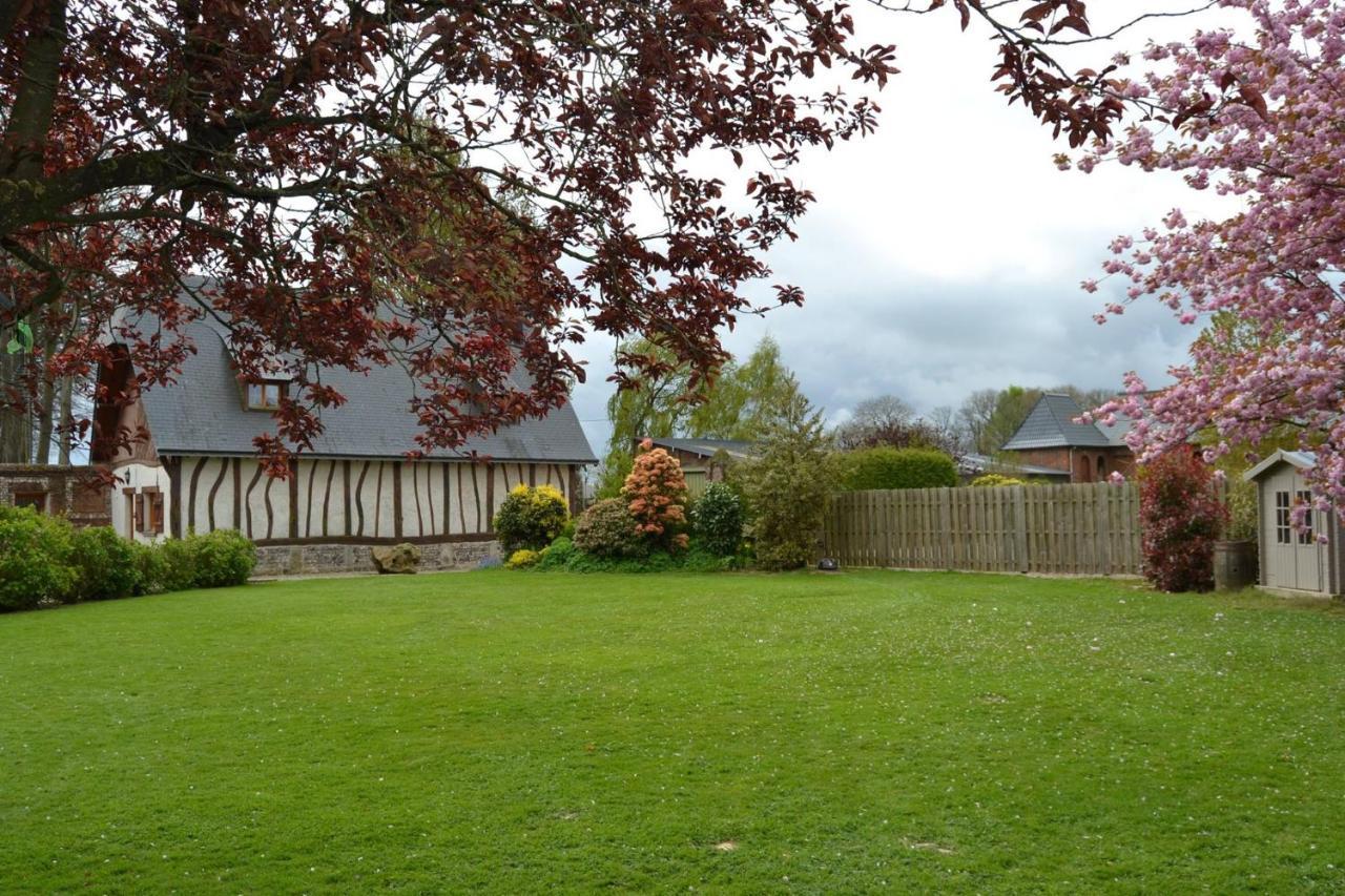 Domaine De Pimont Bed and Breakfast Yerville  Buitenkant foto